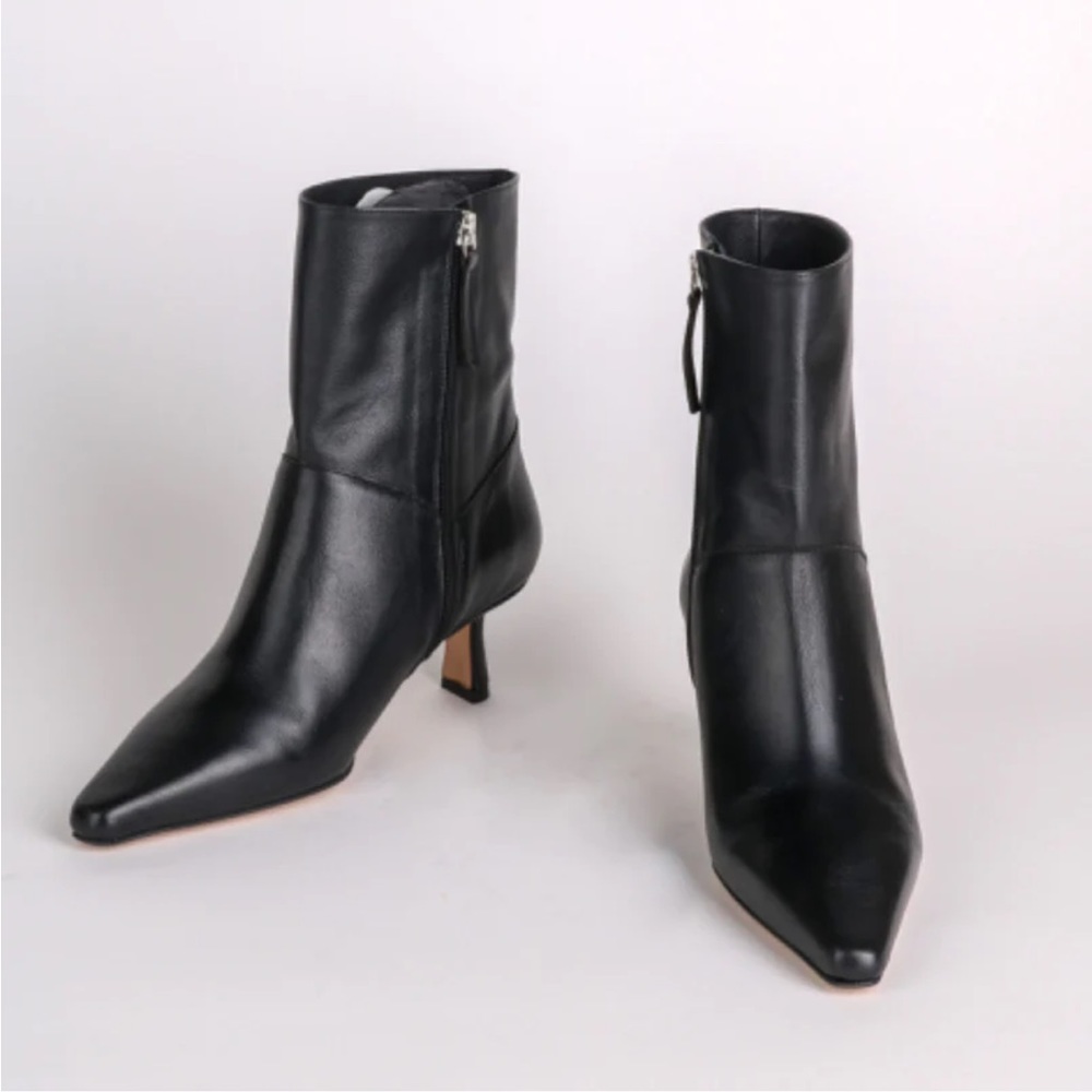 INTENTIONALLY BLANK SISSY ANKLE BOOT - BLACK